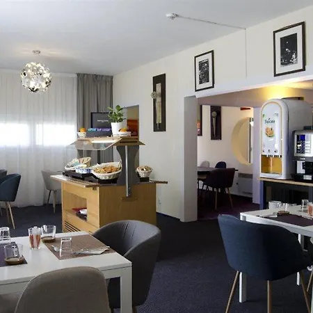 Kyriad Direct Hotel 2*