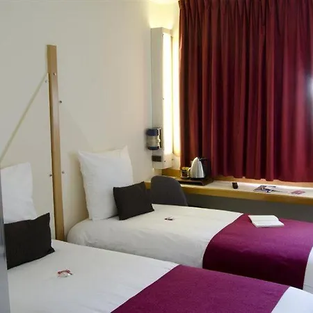 Kyriad Direct Hotel