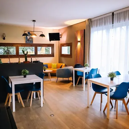 Kyriad Direct Hotel 2*