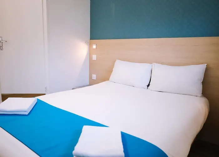 Kyriad Direct Hotel 2*