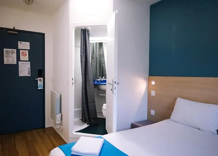 Kyriad Direct Hotel Chille
